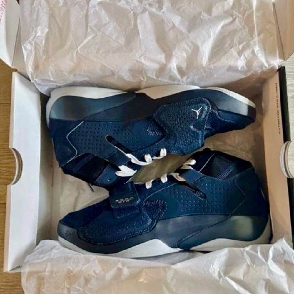 Zion Williamson Jumpman basketball shoe